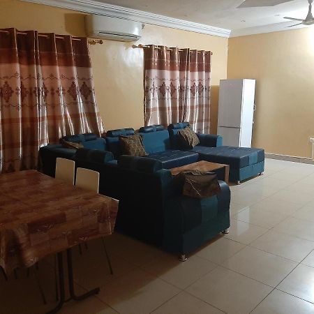 Villa Chambre B Climatisee Douche Cuisine Salon Bamako Exterior photo